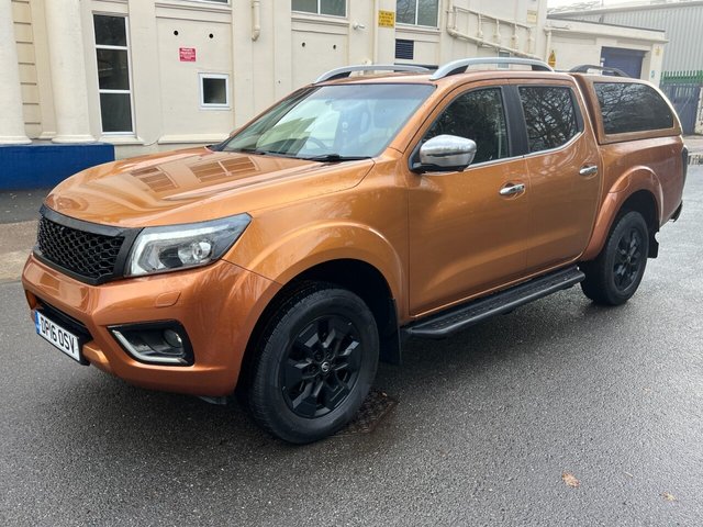 2016 NISSAN NAVARA 2.3 dCi Tekna Pickup Double Cab 4dr Diesel Manual 4WD Euro 5 (190 ps) - Photo 2