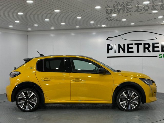 2023 PEUGEOT E-208 - Photo 6