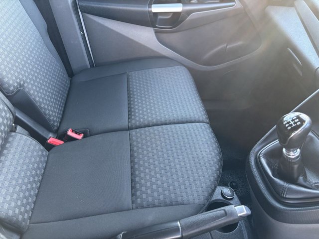 2019 Ford Transit Connect 1L Trend 5dr - Photo 12
