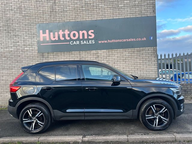 2018 Volvo Xc40 2L R-Design 5dr - Photo 2
