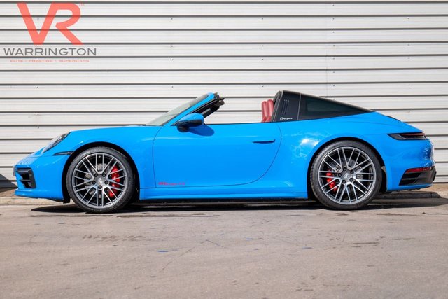 2022 PORSCHE 911 - Photo 11