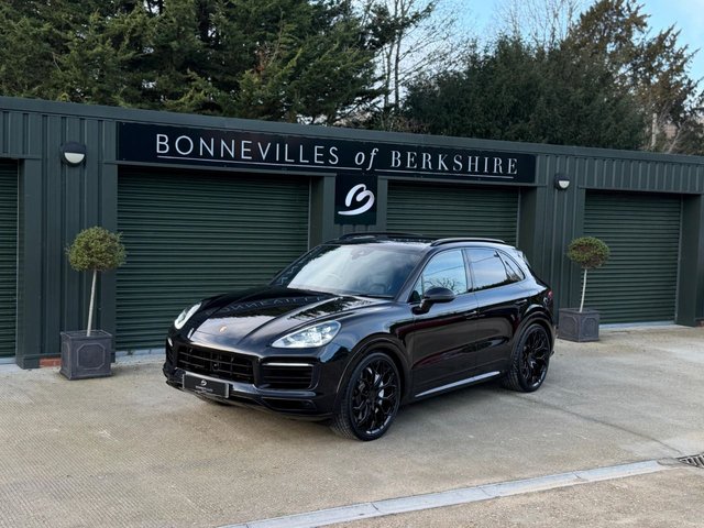 2019 PORSCHE CAYENNE - Photo 9