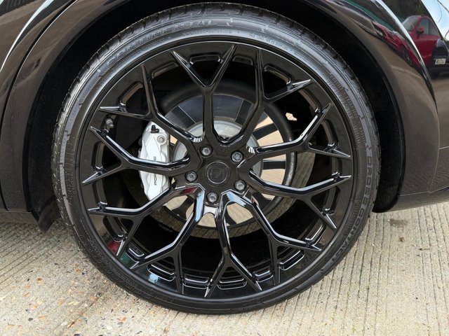 2019 PORSCHE CAYENNE - Photo 12