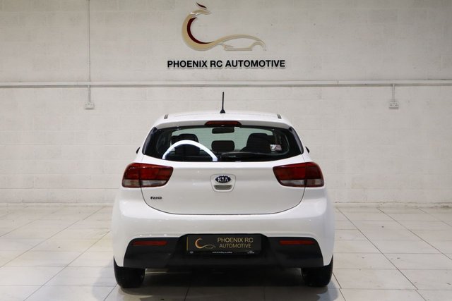 2017 KIA RIO - Photo 5