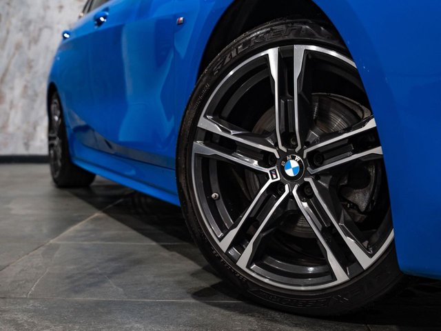 2022 BMW 1 Series 2L M Sport 5dr - Photo 5