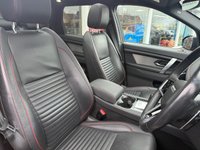 USED 2021 LAND ROVER DISCOVERY SPORT 1.5 P300e 12.2kWh R-Dynamic SE SUV 5dr Petrol Plug-in Hybrid Auto 4WD Euro 6 (s/s) (309 ps) FIXED PAN ROOF & HEATED SEATS