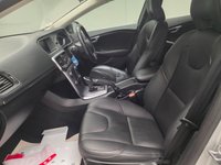 USED 2018 68 VOLVO V40 1.5 T3 GPF Inscription Hatchback 5dr Petrol Auto Euro 6 (s/s) (152 ps) 
