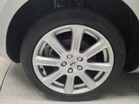 USED 2018 68 VOLVO V40 1.5 T3 GPF Inscription Hatchback 5dr Petrol Auto Euro 6 (s/s) (152 ps) 