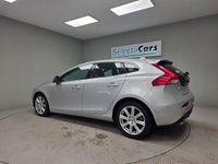 USED 2018 68 VOLVO V40 1.5 T3 GPF Inscription Hatchback 5dr Petrol Auto Euro 6 (s/s) (152 ps) 
