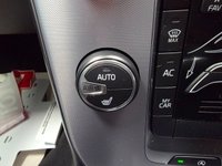 USED 2018 68 VOLVO V40 1.5 T3 GPF Inscription Hatchback 5dr Petrol Auto Euro 6 (s/s) (152 ps) 