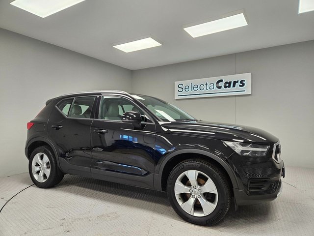 2018 VOLVO XC40 1.5 T3 Momentum SUV 5dr Petrol Manual Euro 6 (s/s) (156 ps)