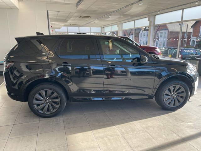 View our LAND ROVER DISCOVERY SPORT