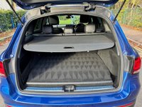 USED 2022 22 MERCEDES-BENZ GLC 2.0 GLC300e 13.5kWh AMG Line SUV 5dr Petrol Plug-in Hybrid G-Tronic+ 4MATIC Euro 6 (s/s) (333 ps) 