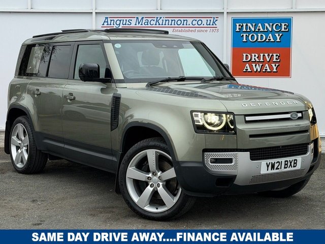 View our Land Rover Defender 3.0 D250 MHEV SE SUV 5dr Diesel Auto 4WD Euro 6 (s/s) (250 ps)