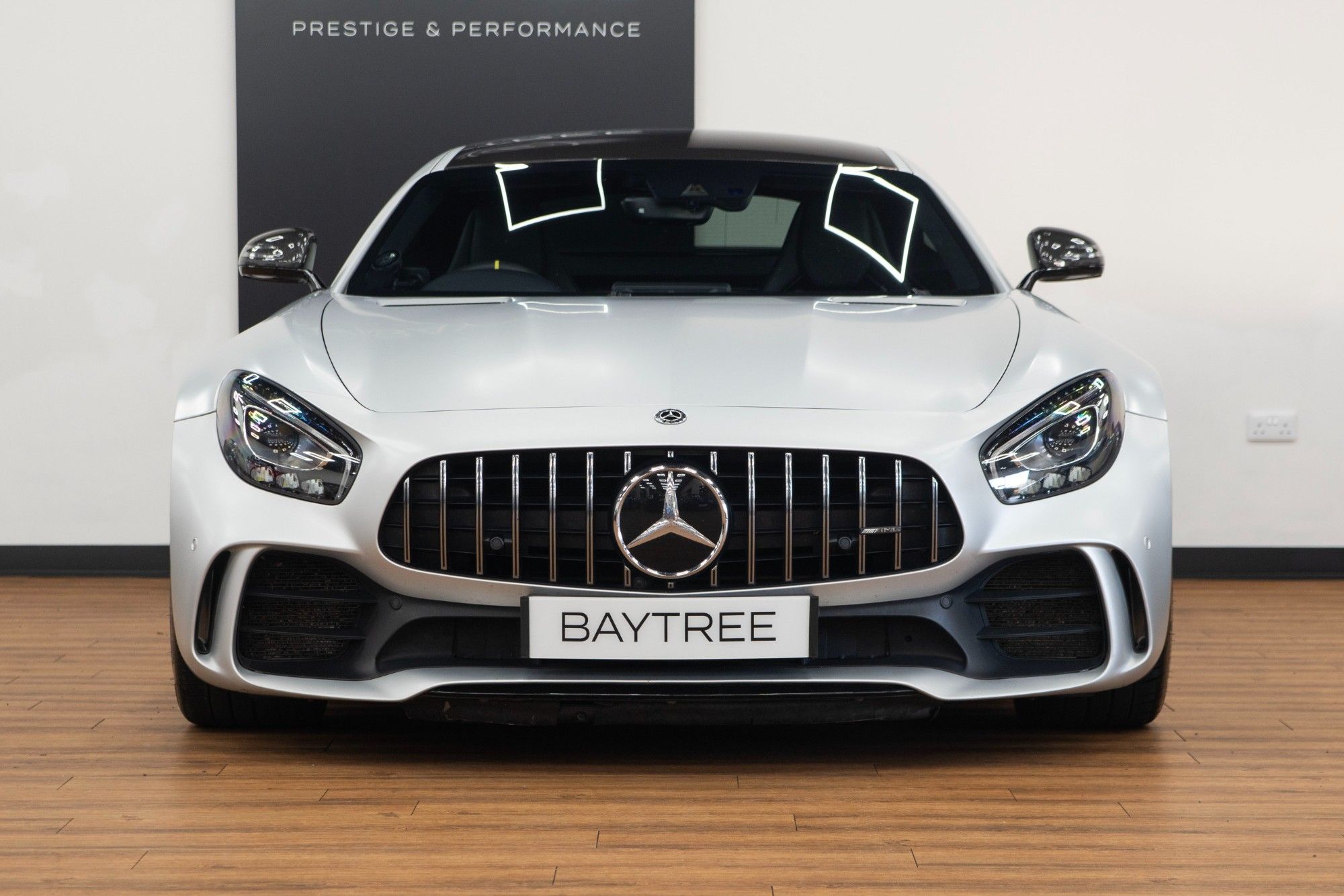 USED 2017 X MERCEDES-BENZ AMG GT 4.0 V8 BiTurbo R (Premium) Coupe  