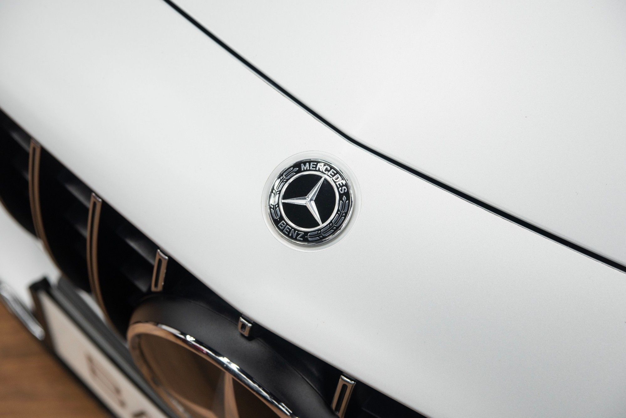 USED 2017 X MERCEDES-BENZ AMG GT 4.0 V8 BiTurbo R (Premium) Coupe  