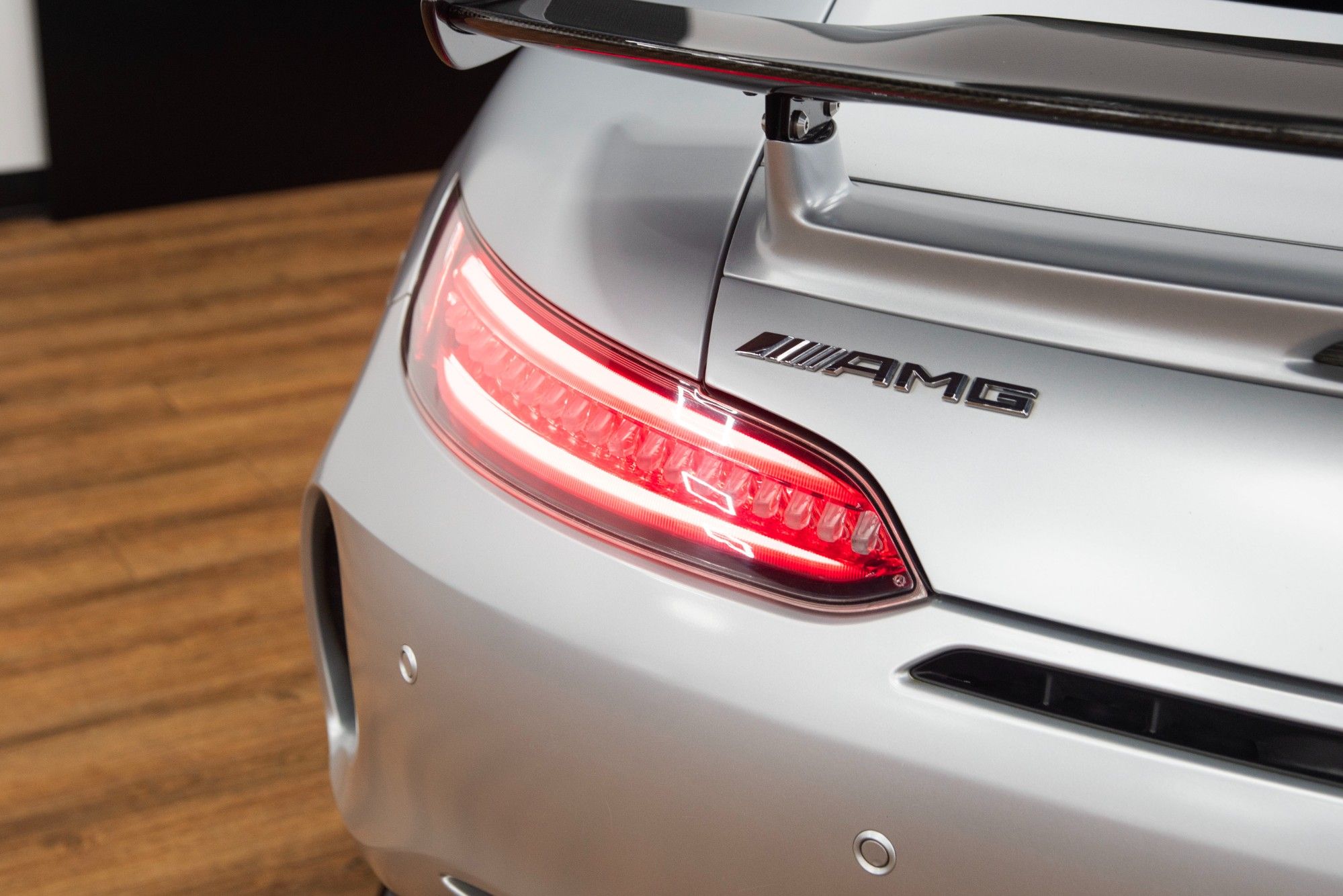 USED 2017 X MERCEDES-BENZ AMG GT 4.0 V8 BiTurbo R (Premium) Coupe  