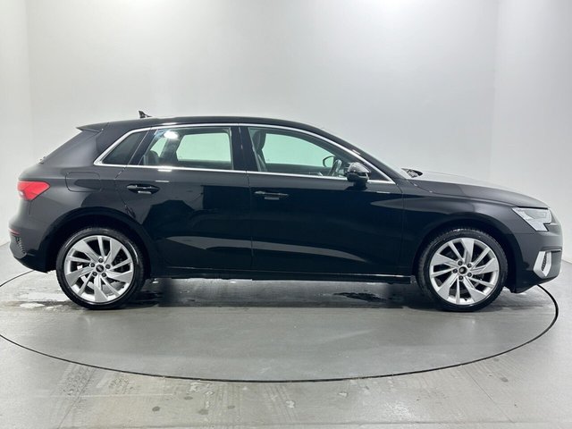 2022 Audi A3 - Photo 9