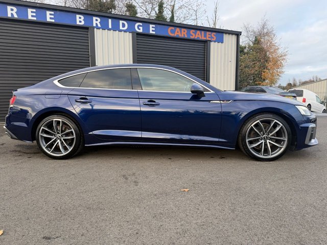 2021 AUDI A5 - Photo 2