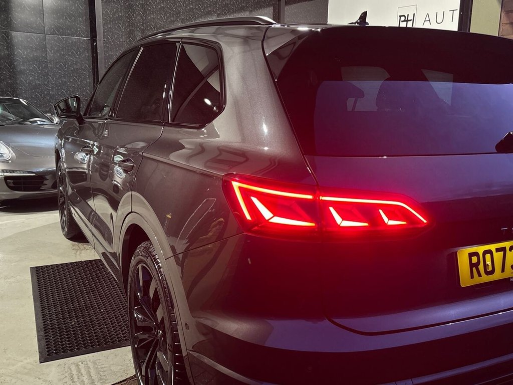 USED 2023 73 VOLKSWAGEN TOUAREG 3.0 TDI V6 Black Edition SUV 5dr Diesel Tiptronic 4Motion Euro 6 (s/s) (286 ps) 1OWNER|PAN ROOF|AIR SUSPENSION
