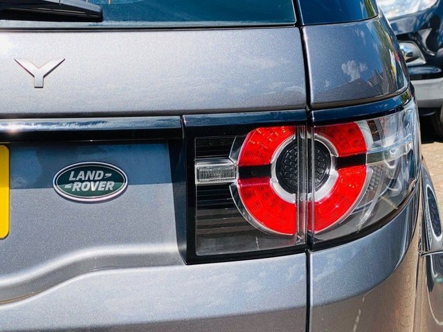 2018 Land Rover Discovery Sport 2L SE Tech 5dr - Photo 10