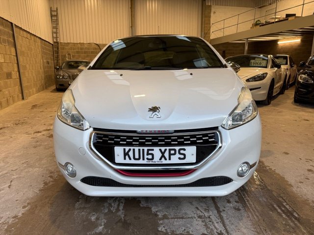 View our PEUGEOT 208