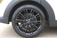 USED 2022 22 MINI HATCH 1.5 Cooper Exclusive Hatchback 5dr Petrol Steptronic Euro 6 (s/s) (136 ps) 