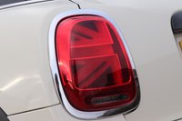 USED 2022 22 MINI HATCH 1.5 Cooper Exclusive Hatchback 5dr Petrol Steptronic Euro 6 (s/s) (136 ps) 