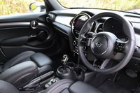 USED 2022 22 MINI HATCH 1.5 Cooper Exclusive Hatchback 5dr Petrol Steptronic Euro 6 (s/s) (136 ps) 