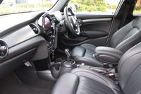 USED 2022 22 MINI HATCH 1.5 Cooper Exclusive Hatchback 5dr Petrol Steptronic Euro 6 (s/s) (136 ps) 