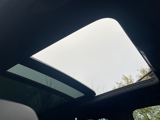 2017 VOLKSWAGEN TIGUAN - Photo 4