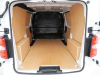 USED 2023 23 VAUXHALL VIVARO 2700 1.5 D 120 BHP L1 SWB PRO 6 DOOR ( NO VAT ) 2 OWNERS | AIR CON | SAT NAV | NO VAT !