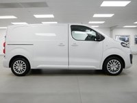 USED 2023 23 VAUXHALL VIVARO 2700 1.5 D 120 BHP L1 SWB PRO 6 DOOR ( NO VAT ) 2 OWNERS | AIR CON | SAT NAV | NO VAT !