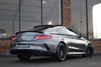 USED 2019 19 MERCEDES-BENZ C-CLASS 4.0 C63 V8 BiTurbo AMG (Premium Plus) Coupe 2dr Petrol SpdS MCT Euro 6 (s/s) (476 ps) HEADS UP / CARBON / AERO PACK
