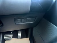 USED 2017 17 LAND ROVER RANGE ROVER SPORT 2017/17 3.0 SD V6 Autobiography Dynamic SUV 5dr Diesel Auto 4WD Euro 6 (s/s) (306 ps), 2 Owners from new, Only 59500 Miles, This vehicle cost over 100k new ************ ONLY 59500 MILES *****************