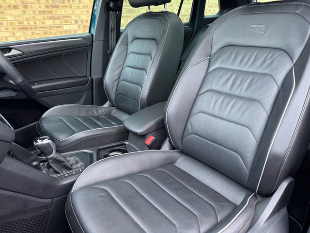 2021 Volkswagen Tiguan 1.5L R-Line 5dr - Photo 2