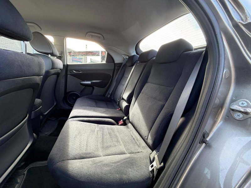 2006 Honda Civic in grey — photo 23 of 25