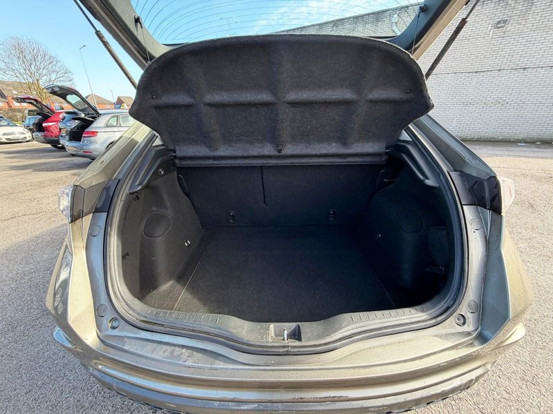 2006 Honda Civic in grey — photo 10 of 25