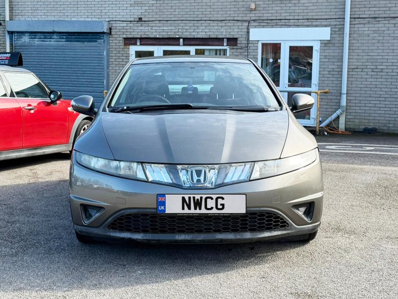 2006 Honda Civic in grey — photo 3 of 25