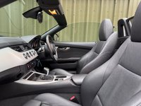 USED 2009 59 BMW Z4 2.5 23i Convertible 2dr Petrol Manual sDrive Euro 5 (204 ps) 