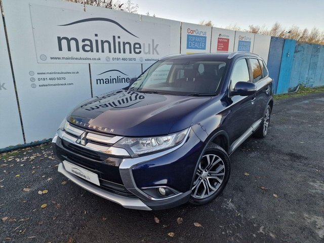 2017 MITSUBISHI OUTLANDER - Photo 3
