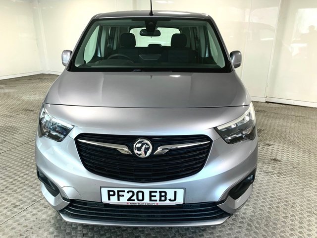 2020 Vauxhall Combo Life 1.5L Energy 5dr - Photo 10
