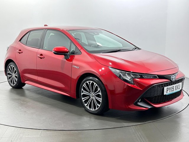 2019 COROLLA 2.0 VVT H DESIGN CVT EURO 6 S S 5DR R CAM,... photo