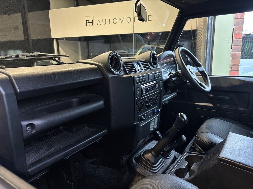 USED 2015 64 LAND ROVER DEFENDER 2.2 TDCi XS Station Wagon Double Cab 5dr Diesel Manual 4WD MWB Euro 5 (122 ps) REAR CAMERA|SECURITY S/WHEEL