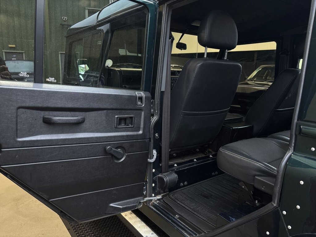 USED 2015 64 LAND ROVER DEFENDER 2.2 TDCi XS Station Wagon Double Cab 5dr Diesel Manual 4WD MWB Euro 5 (122 ps) REAR CAMERA|SECURITY S/WHEEL