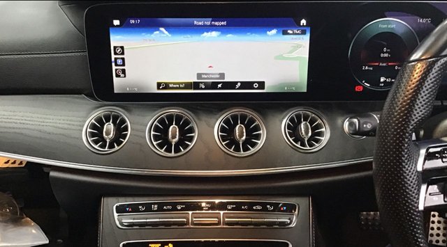 2021 Mercedes-Benz E-CLASS - Photo 11