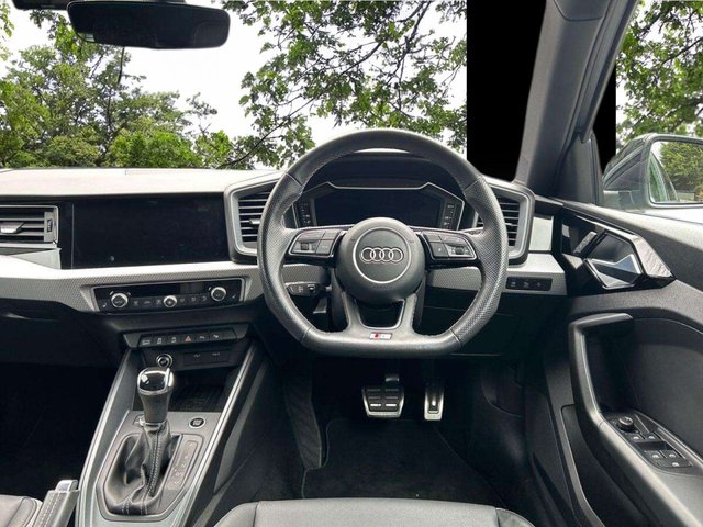 2022 AUDI A1 - Photo 7