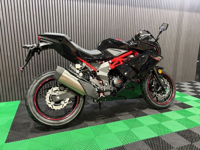 View our LEXMOTO LXR125