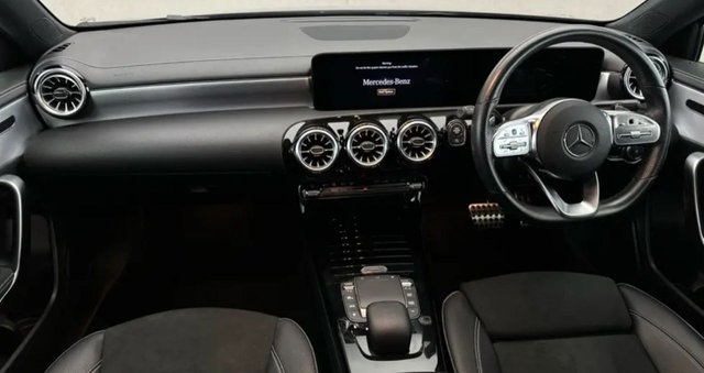 2021 Mercedes-Benz A-CLASS - Photo 11
