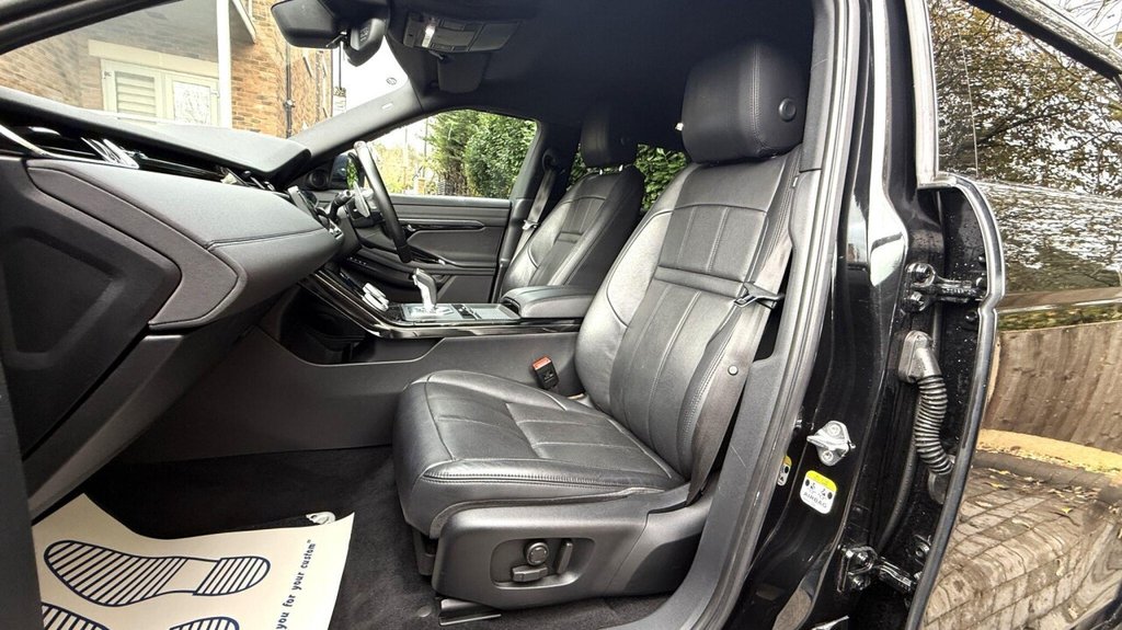 USED 2019 E LAND ROVER RANGE ROVER EVOQUE 2.0 D180 R-Dynamic SE Auto 4WD Euro 6 (s/s) 5dr AVR WIDEBODY|BLACK PACK|22